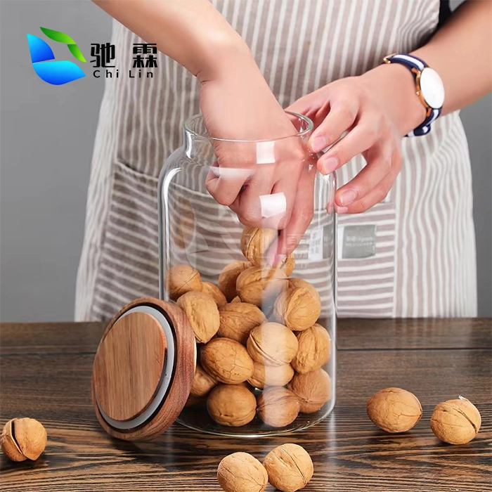 clear glass cookie jar with sealed lid